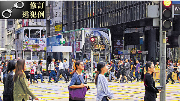 私人職位空缺減3成 失業率升破3% 羅致光:年輕人恐難搵工
