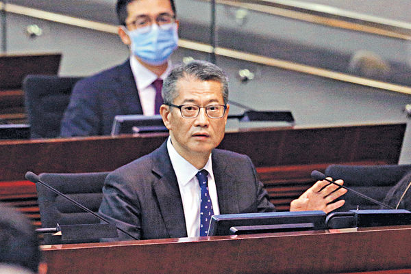 疫情打擊 失業率料升至9年新高