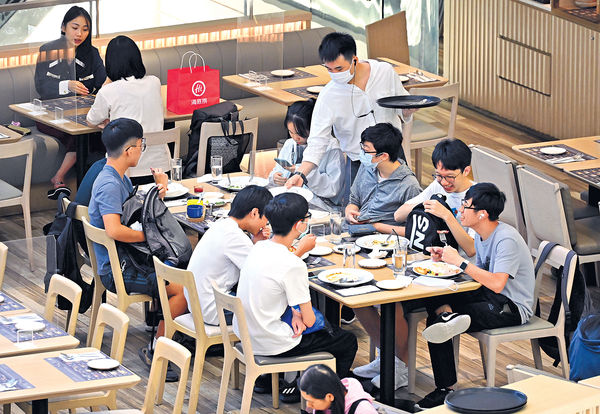 連續6個月通縮 上月消費物價指數跌0.7%