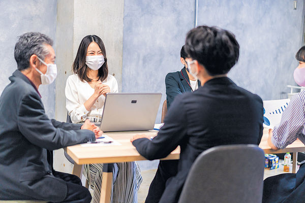 「勒緊褲頭」亦怕員工流失 7成企業培訓開支增46%留人才