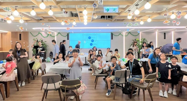 渣打香港大增侍產假及領養假至20周 推動家庭友善企業文化